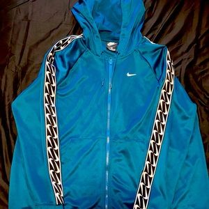 Nike Logo Stripe Sports Jacket